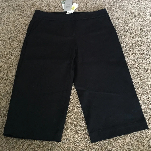 Eileen Fisher Organic Cotton Twill Capris - Picture 5 of 7